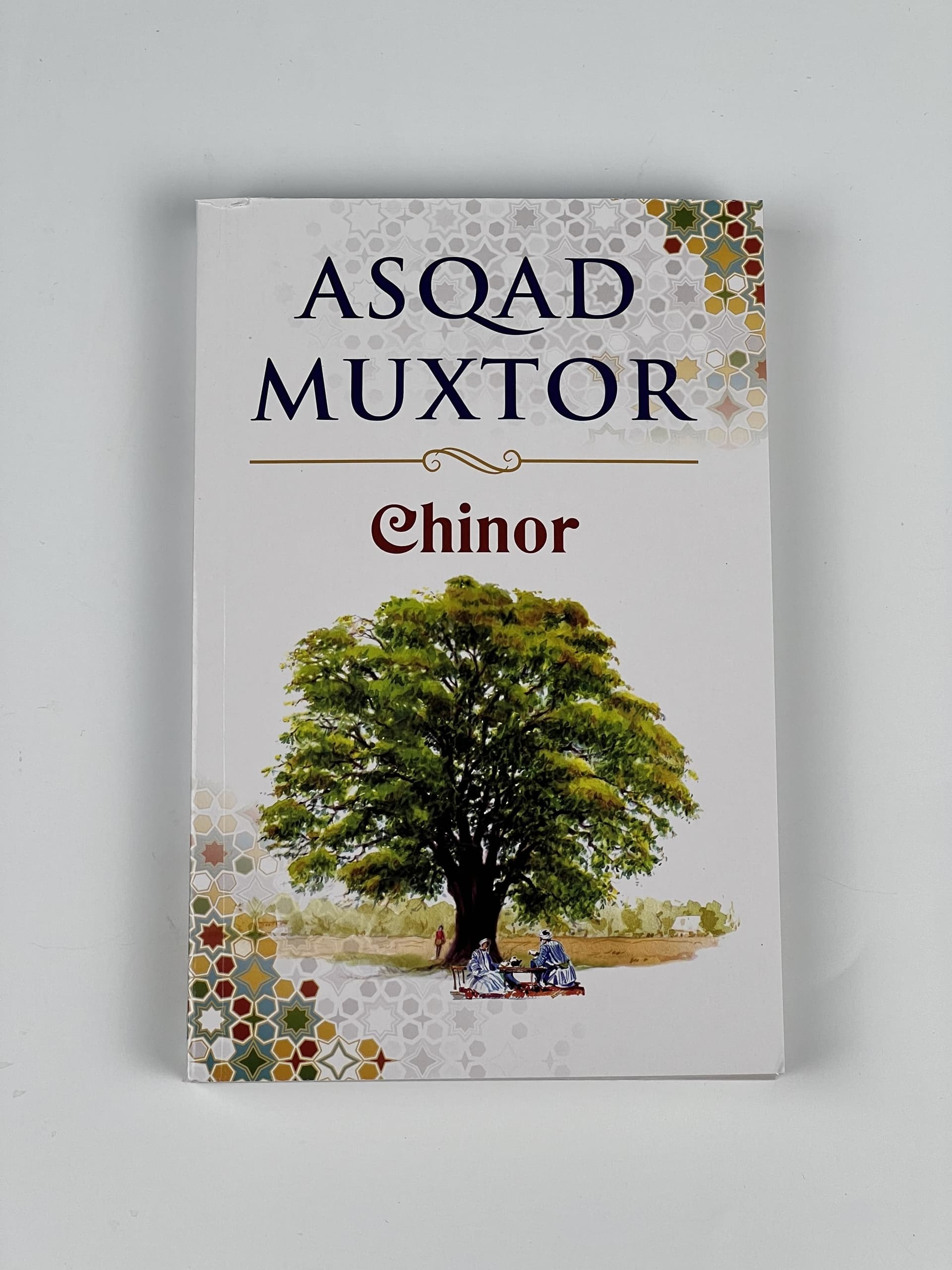 Chinor muqovasi