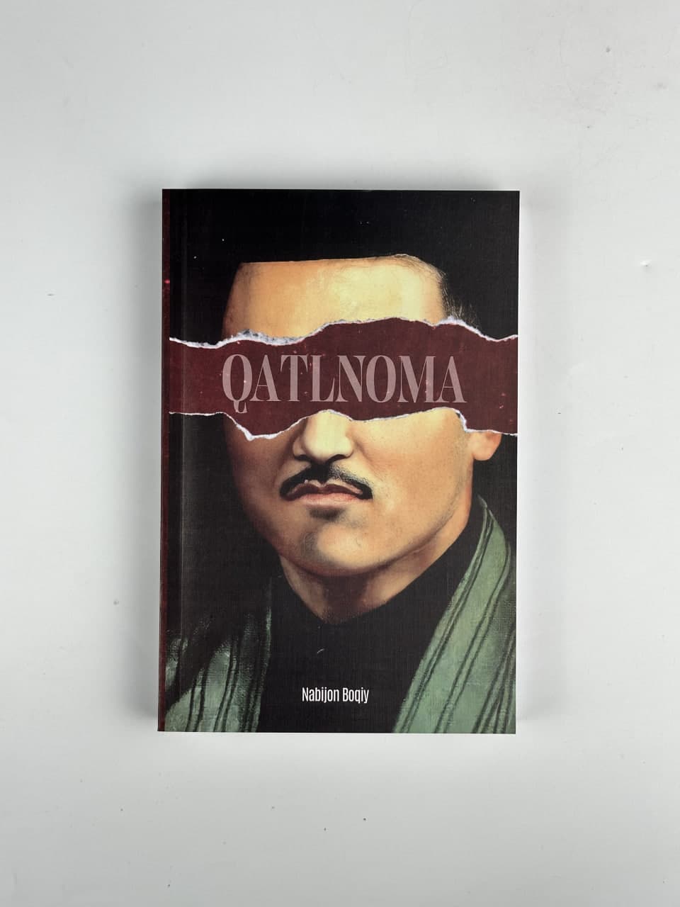 Qatlnoma muqovasi