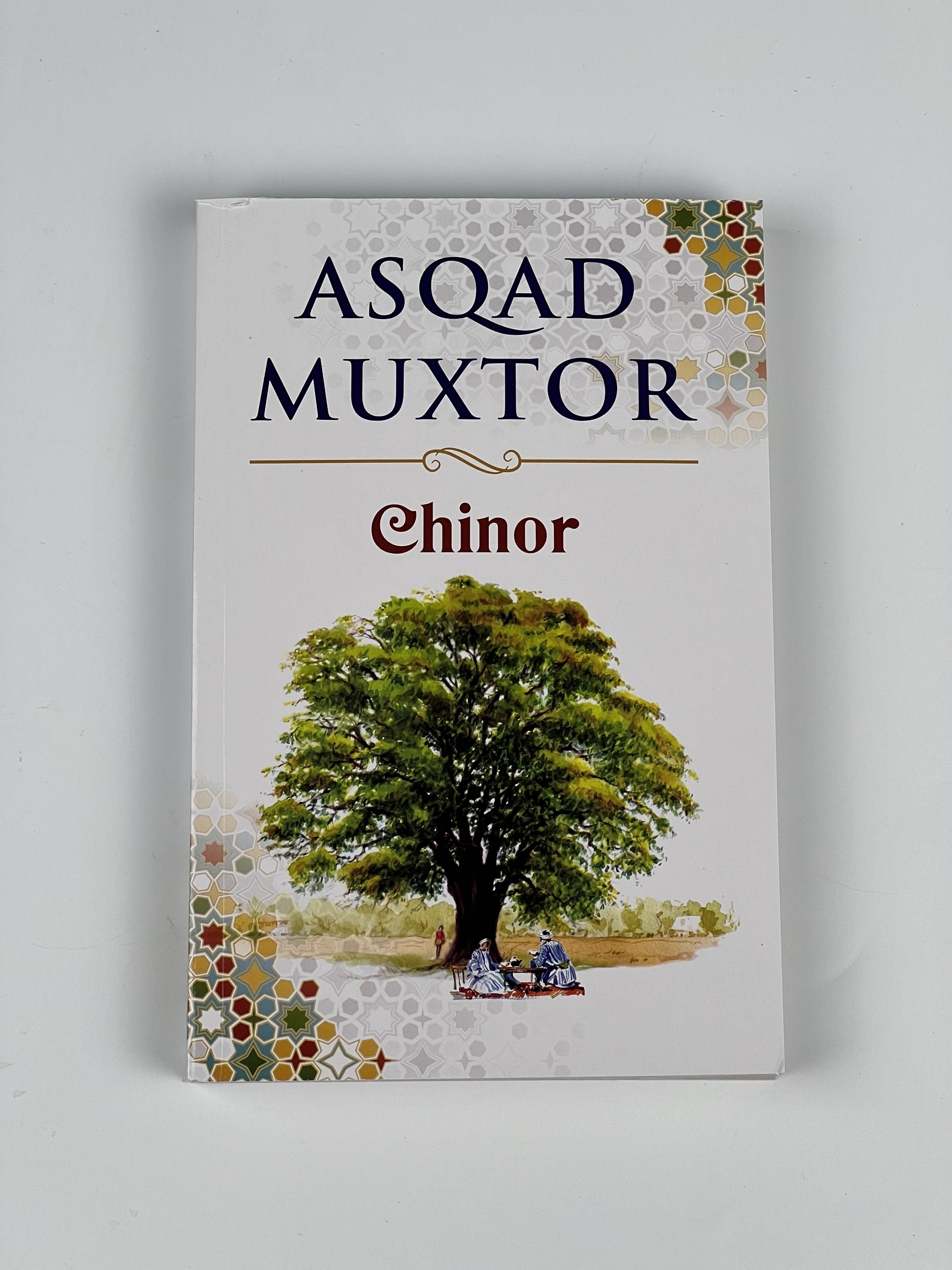 Chinor muqovasi